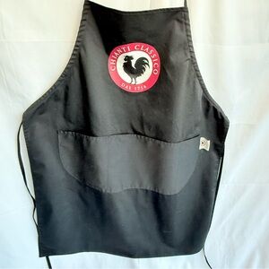 Aprons (set of 2) Chianti Classico (1 Black & 1 Green) VGUC